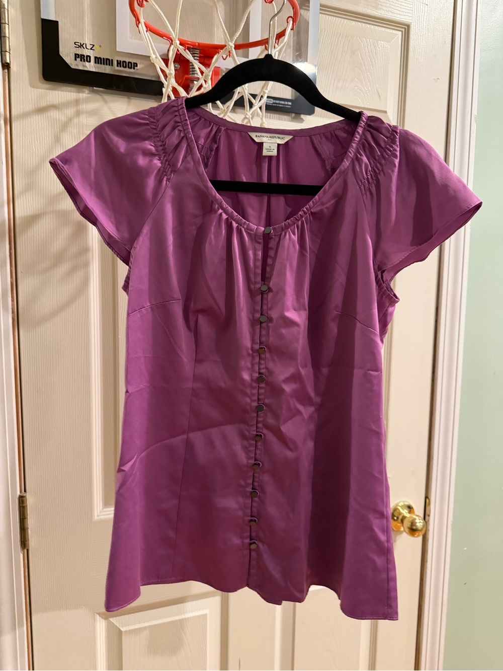 Banana Republic Purple Button-Front Flutter Sleeve Blouse